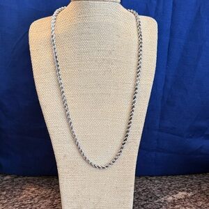 Elegant Silver Women's 22” Necklace
